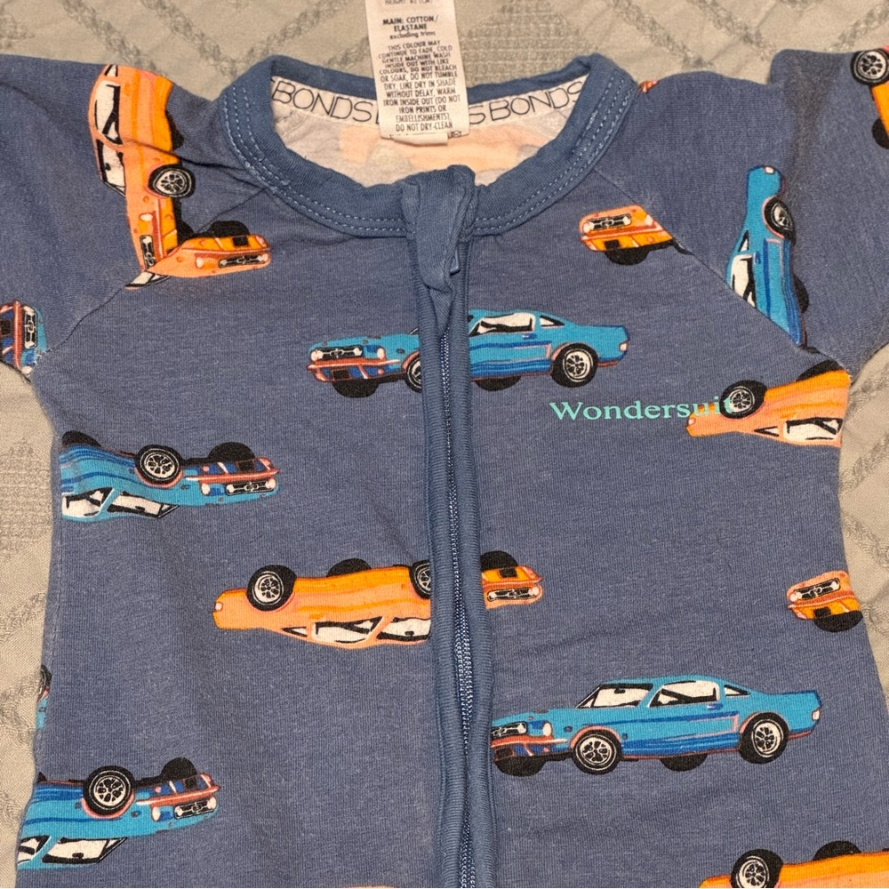 Bonds Wondersuit 0-3 Months | Baby Zip Footie Pajamas – Muscle Cars Print